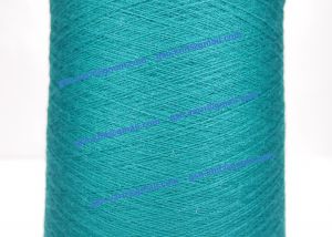 Пряжа 48/2. 100% Мериносовая шерсть (merino wool). Цвет темно-зеленый
