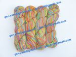 Узелковая пряжа, непсы (NEPS yarn, пряжа с "включениями") 2/1. 55% Хлопок, 40% вискоза, 5% натуральный шелк (mulberry silk). Основные цвета синий, желтый, красный, зеленый и их оттенки