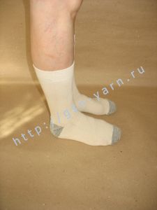 УДЛИНЕННЫЕ + УСИЛЕННЫЕ носки из конопли и хлопка / конопляные носки. Цвет натуральный (белый / кремовый) + серый. Размер 44 - 46