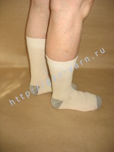 УДЛИНЕННЫЕ + УСИЛЕННЫЕ носки из конопли и хлопка / конопляные носки. Цвет натуральный (белый / кремовый) + серый. Размер 38 - 40